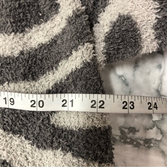 Member's Mark Luxury Collection Ladies Cozy Wrap Robe Size S/M Gray Zebra NWOT - Picture 4 of 5